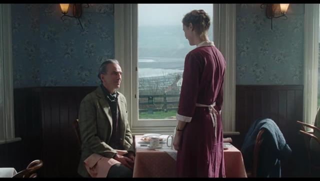 phantom_thread-685924919-large